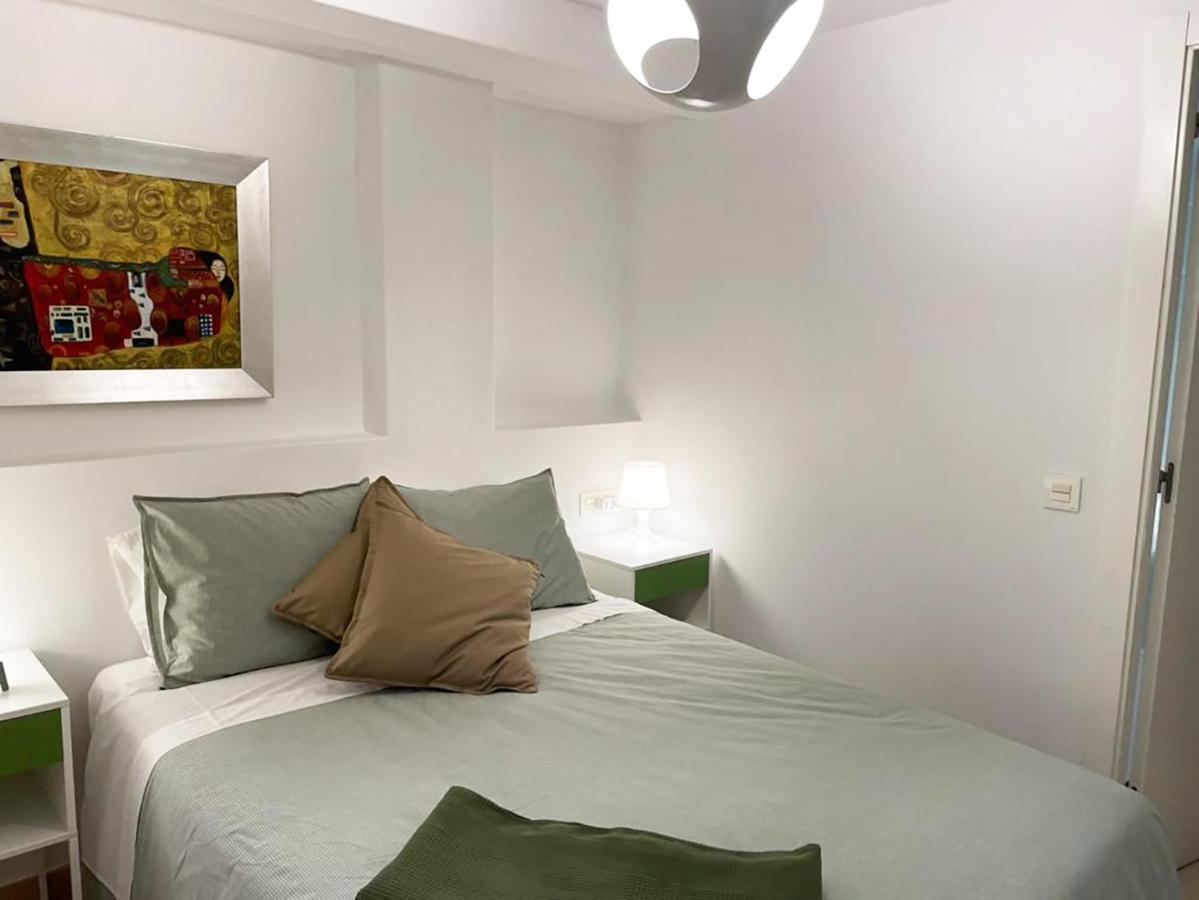 Moss Home Santiago de Compostela Bagian luar foto